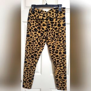 NWT Kimberly C Leopard Leggings